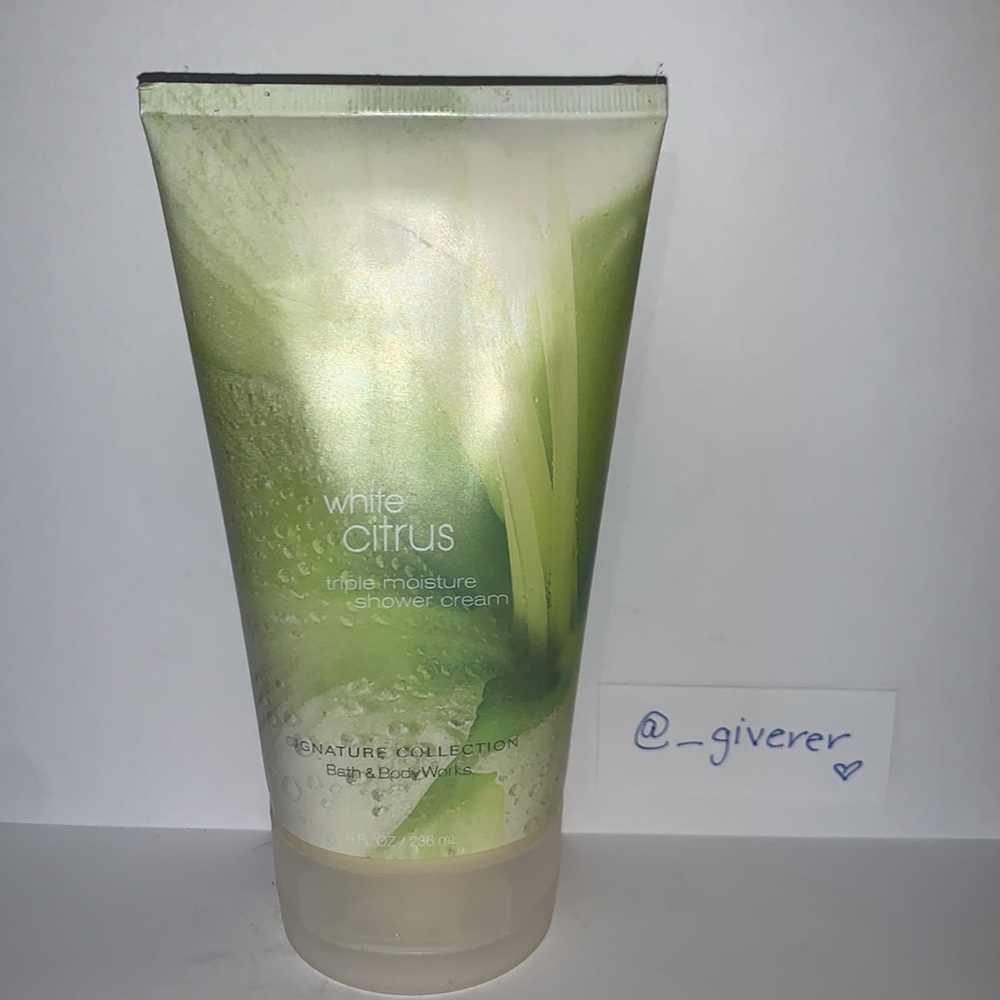 NWT White Citrus Triple Moisture Shower Cream